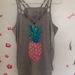 Pineapple top 💗💝💖💘💖